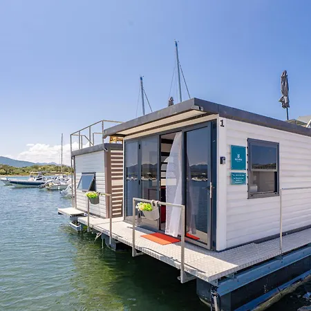 Hoceanika Houseboat * Porto Rotondo